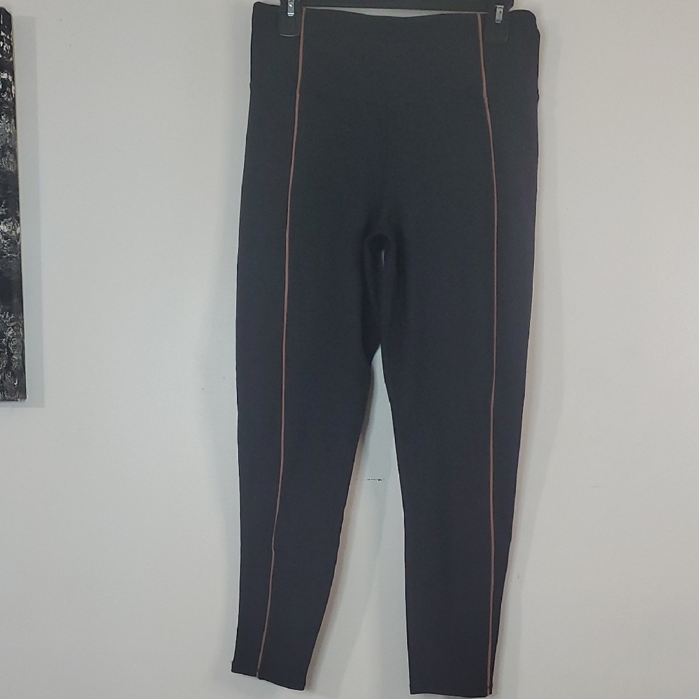 Abercrombie & Fitch Your Personal Best SculptLux 7/8 Legging Size Lg Black Brown